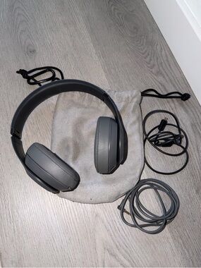 Beats Studio3 Wireless noise-cancelling headphones